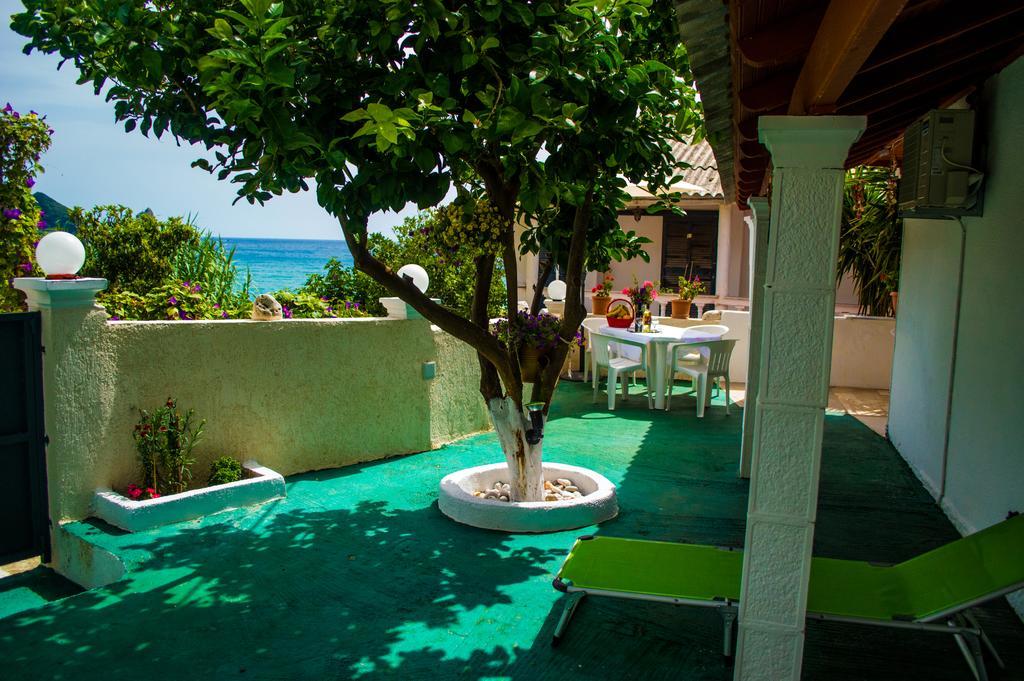Agathi Beach House Agios Gordios  Exterior foto